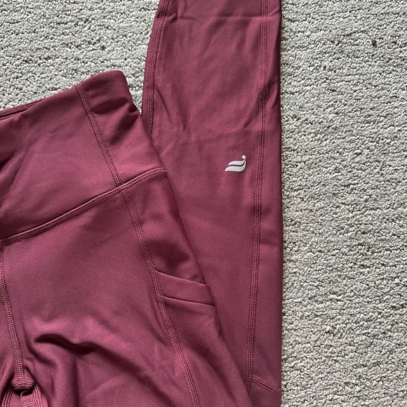 Fabletics leggings - Picture 3 of 4